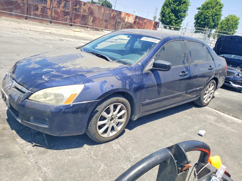 Продажа на аукционе авто 2006 Honda Accord, vin: JHMCM56106C002402, номер лота: 56611846