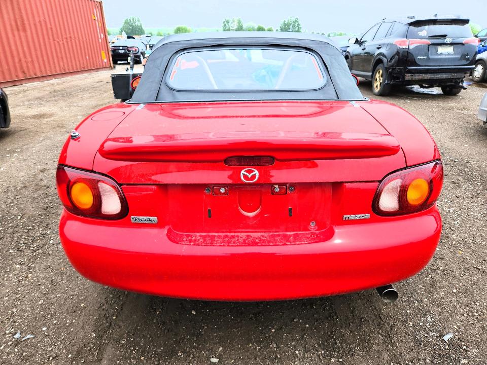 Продажа на аукционе авто 2000 Mazda Mx-5 Miata, vin: JM1NB3536Y0143518, номер лота: 56041806