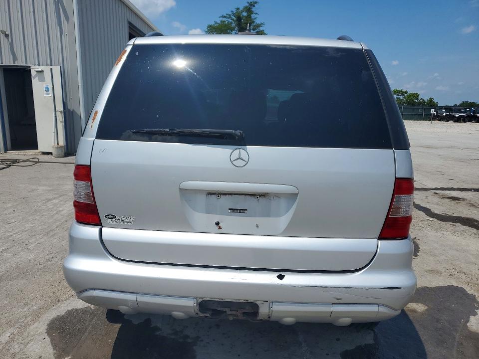 58824246 :رقم المزاد ، 4JGAB54E32A324540 vin ، 2002 Mercedes-benz Ml مزاد بيع