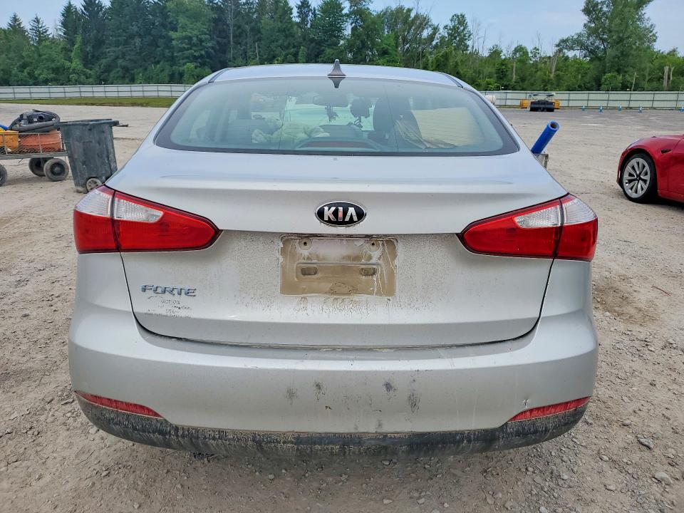 59192786 :رقم المزاد ، KNAFK4A60G5446657 vin ، 2016 Kia Forte مزاد بيع
