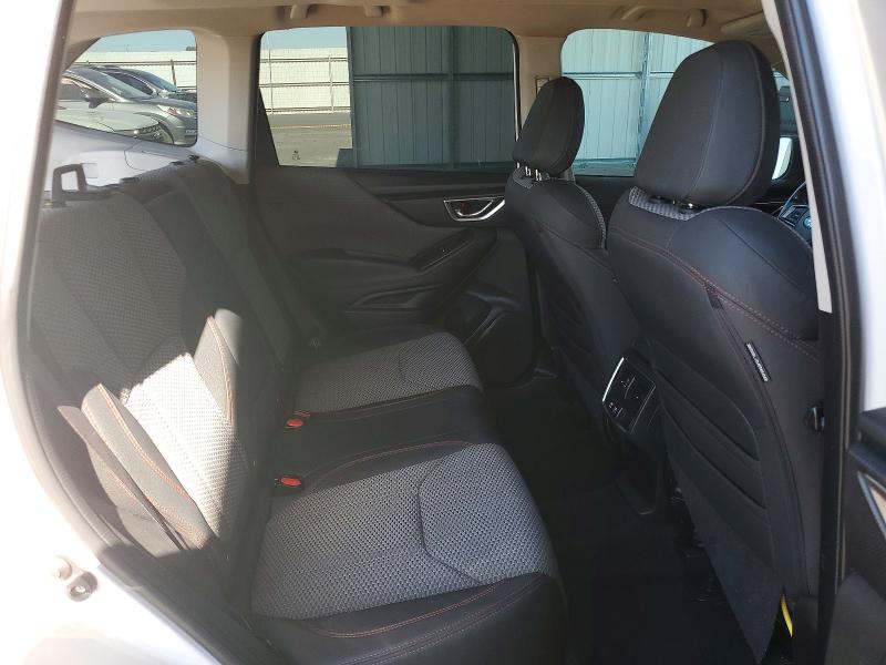56961466 :رقم المزاد ، JF2SKAMC5LH565705 vin ، 2020 Subaru Forester مزاد بيع