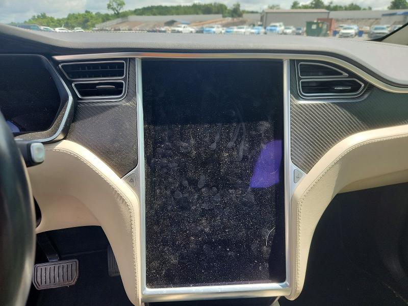 Продаж на аукціоні авто 2017 Tesla Model X, vin: 5YJXCBE20HF077010, номер лоту: 56865366