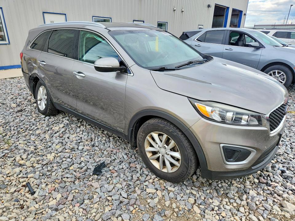 2018 Kia Sorento მანქანა იყიდება აუქციონზე, vin: 5XYPGDA35JG367546, აუქციონის ნომერი: 59060706