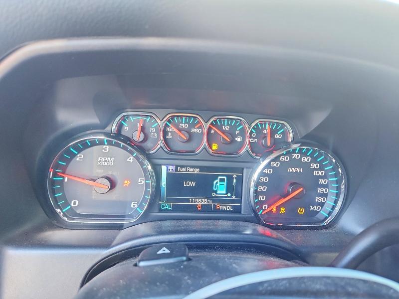 Продажа на аукционе авто 2018 Chevrolet Silverado, vin: 1GCUKREC0JF152085, номер лота: 57815156