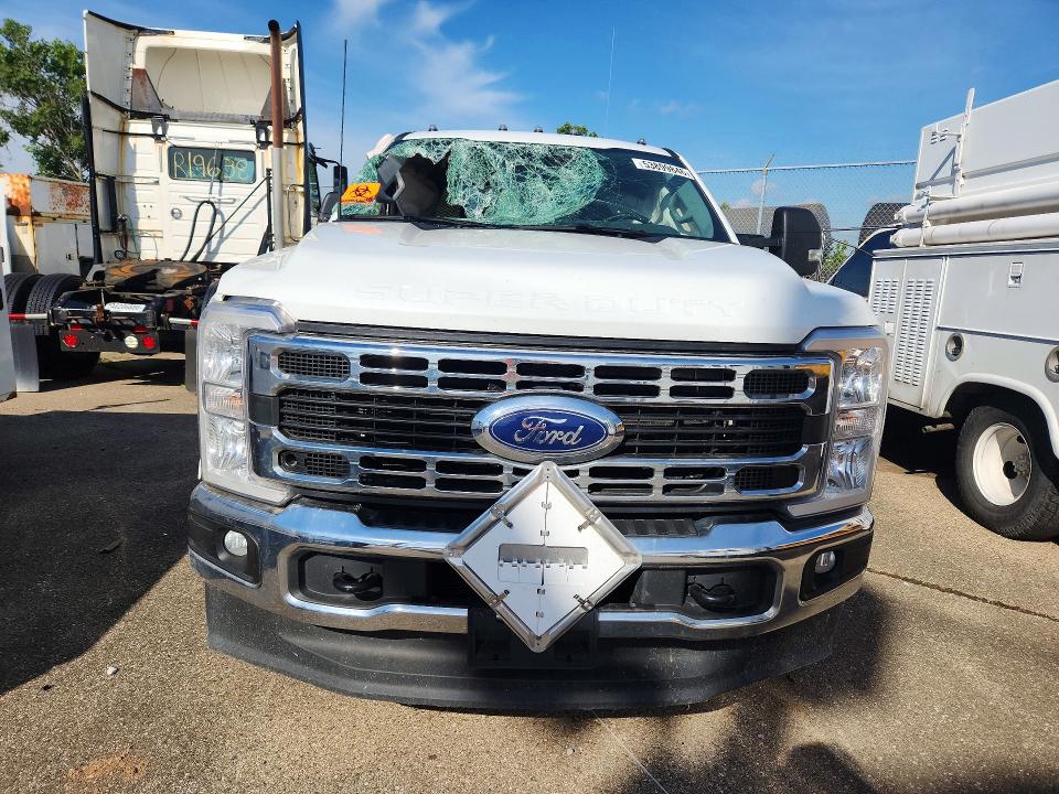 Продажа на аукционе авто 2025 Ford F350, vin: 1FT8W3DT3SED11256, номер лота: 53899846
