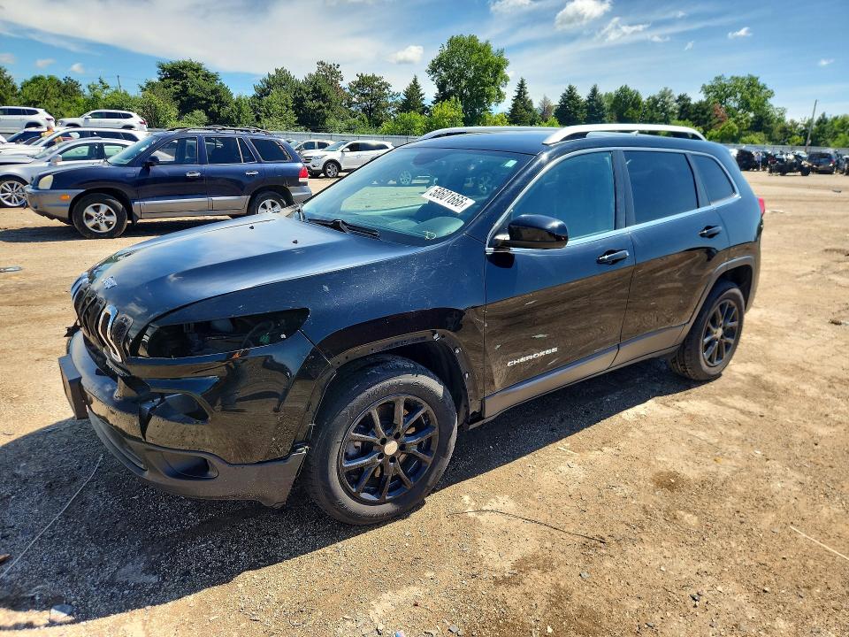 58601666 :رقم المزاد ، 1C4PJMCS6HW665560 vin ، 2017 Jeep Cherokee مزاد بيع
