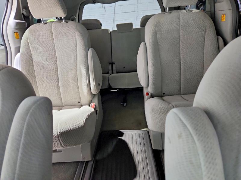 2011 Toyota Sienna მანქანა იყიდება აუქციონზე, vin: 5TDJK3DC4BS025326, აუქციონის ნომერი: 58432756
