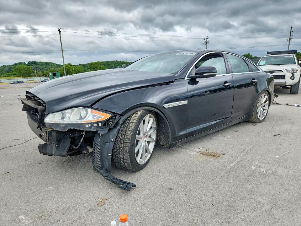 Продажа на аукционе авто 2014 Jaguar Xj, vin: SAJWJ1CD8E8V62704, номер лота: 57816646
