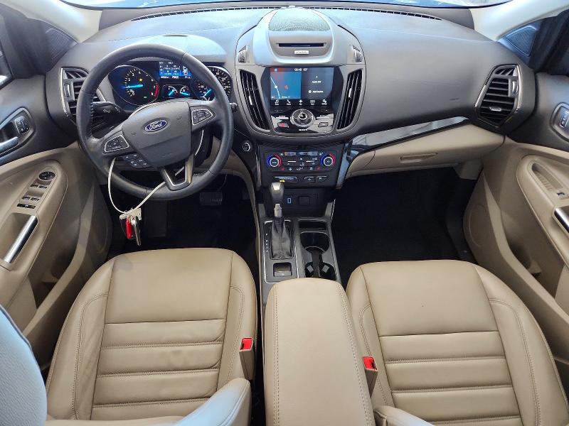 Продаж на аукціоні авто 2017 Ford Escape, vin: 1FMCU0J90HUB01571, номер лоту: 57496806