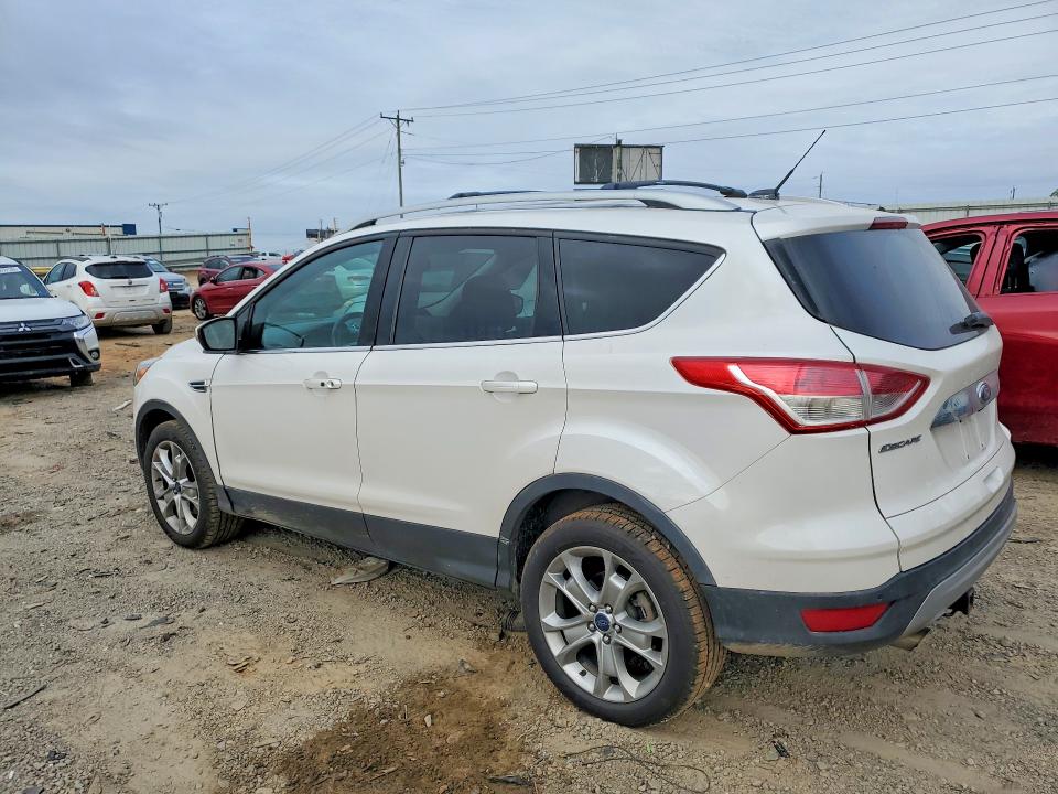 56570376 :رقم المزاد ، 1FMCU9J92GUC48977 vin ، 2016 Ford Escape مزاد بيع