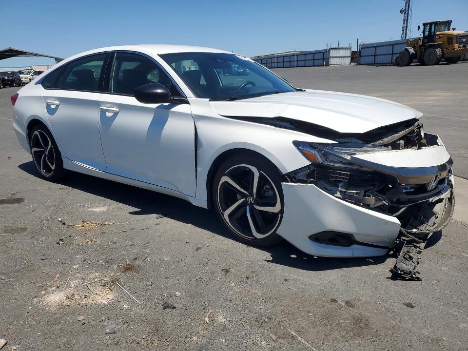 56192136 :رقم المزاد ، 1HGCV1F3XNA075636 vin ، 2022 Honda Accord مزاد بيع