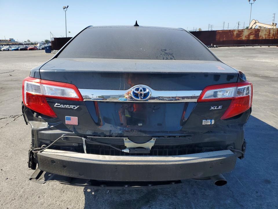 2012 Toyota Camry Hybrid მანქანა იყიდება აუქციონზე, vin: 4T1BD1FKXCU018462, აუქციონის ნომერი: 57588226