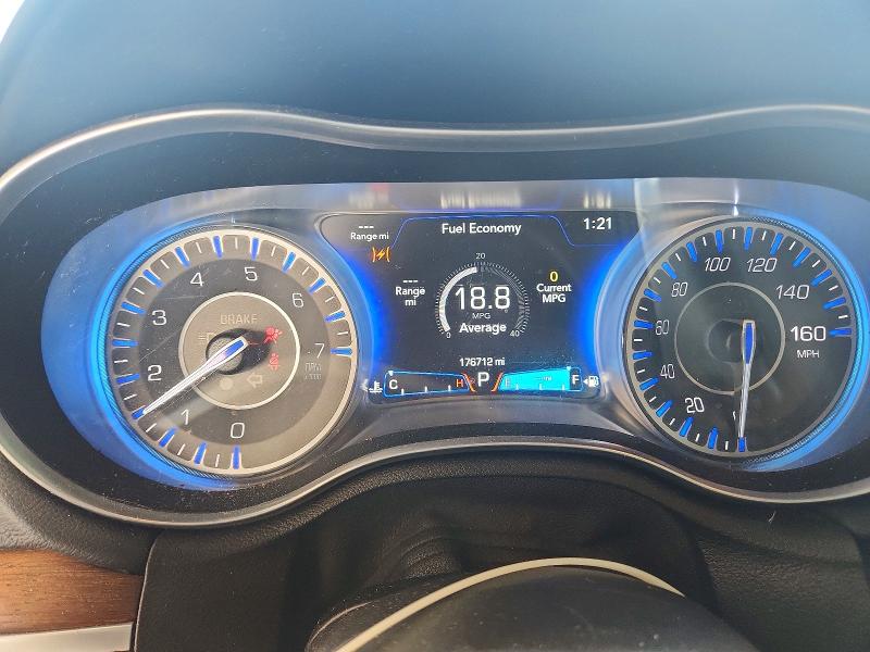 58233516 :رقم المزاد ، 2C3CCASG8FH792900 vin ، 2015 Chrysler 300c مزاد بيع