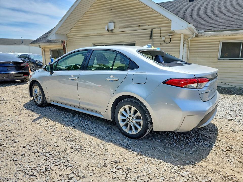 55937856 :رقم المزاد ، JTDEPMAE4MJ137560 vin ، 2021 Toyota Corolla مزاد بيع