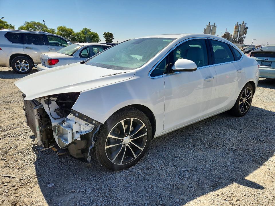 58286146 :رقم المزاد ، 1G4PW5SK2G4166382 vin ، 2016 Buick Verano مزاد بيع
