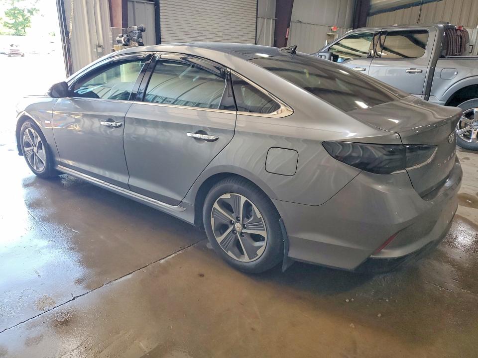 Продажа на аукционе авто 2018 Hyundai Sonata Hybrid, vin: KMHE34L31JA083424, номер лота: 56886246