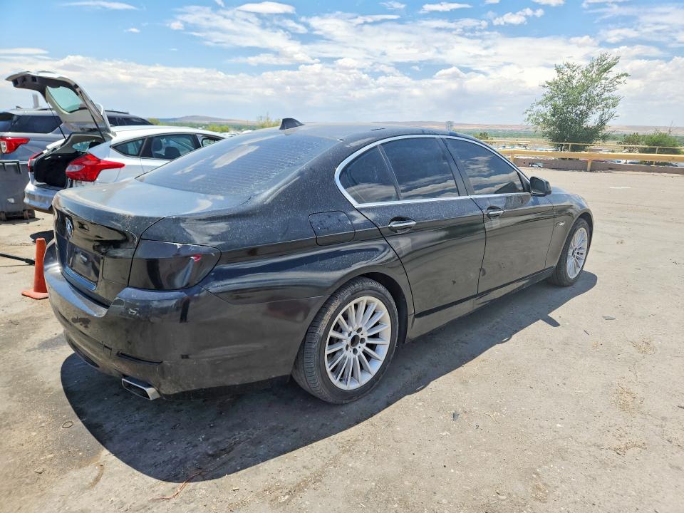 58921136 :رقم المزاد ، WBAFU9C57BC783374 vin ، 2011 Bmw 550 مزاد بيع