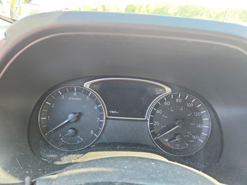 55779326 :رقم المزاد ، 5N1DR2MM5JC621701 vin ، 2018 Nissan Pathfinder مزاد بيع