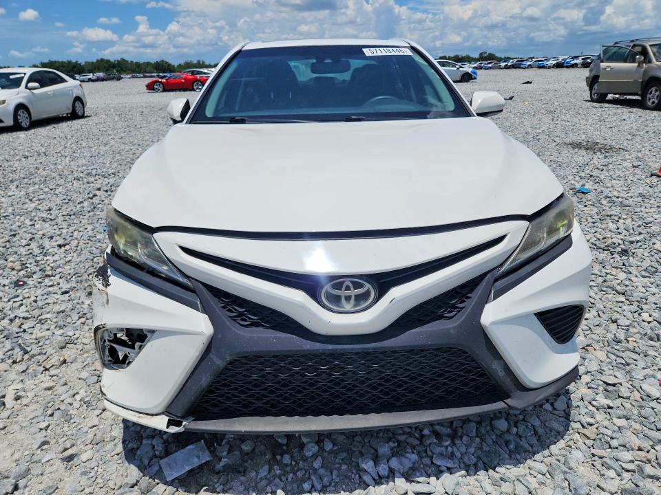 Auction sale of the 2018 Toyota Camry, vin: 4T1B11HK9JU539319, lot number: 57118446