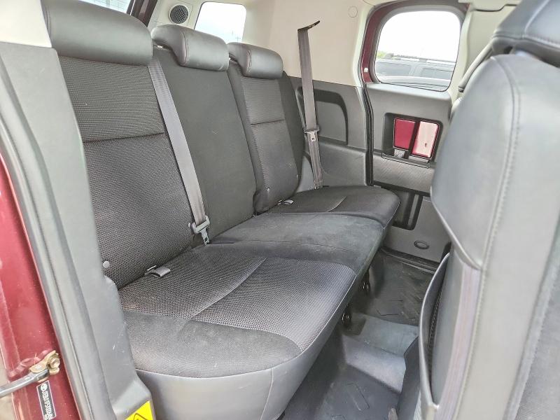 56483516 :رقم المزاد ، JTEBU11F570006484 vin ، 2007 Toyota Fj Cruiser مزاد بيع