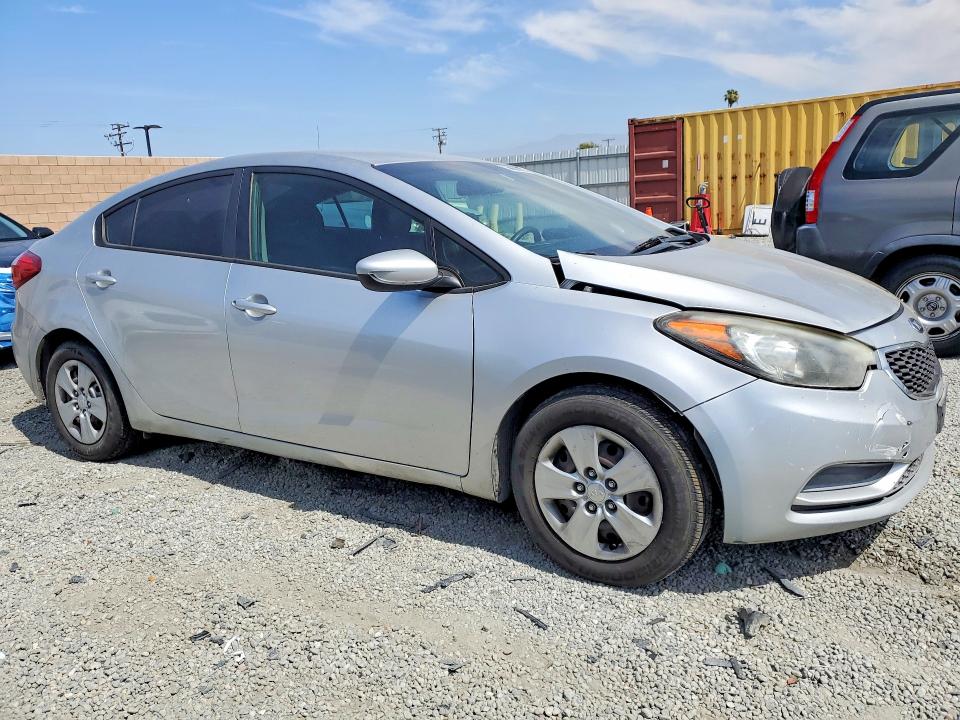 2014 Kia Forte მანქანა იყიდება აუქციონზე, vin: KNAFK4A63E5254632, აუქციონის ნომერი: 56286486