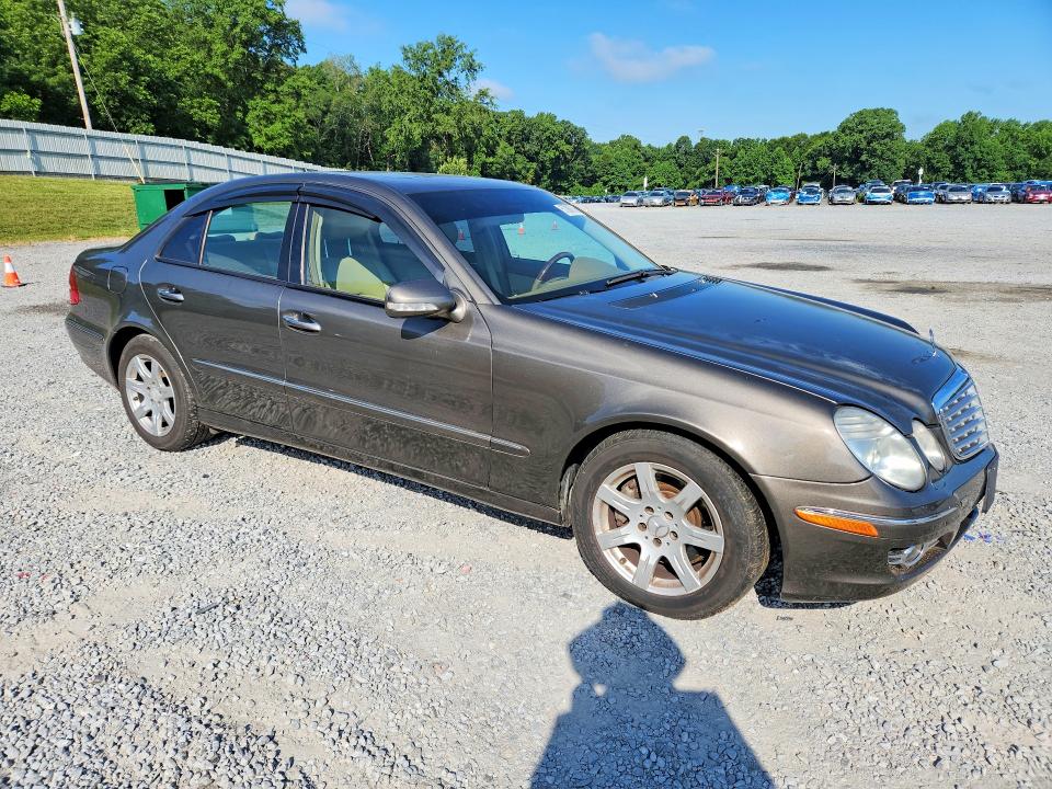 2008 Mercedes-benz E მანქანა იყიდება აუქციონზე, vin: WDBUF22X38B246898, აუქციონის ნომერი: 57806736