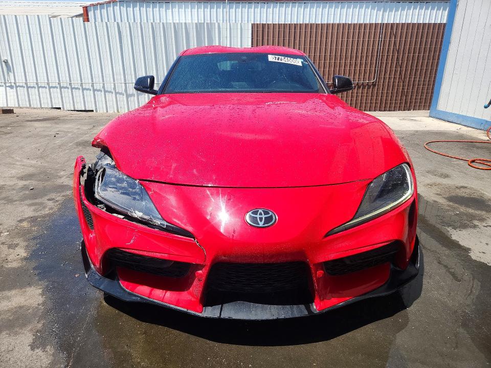57754506 :رقم المزاد ، WZ1DB0C08MW040953 vin ، 2021 Toyota Gr Supra مزاد بيع