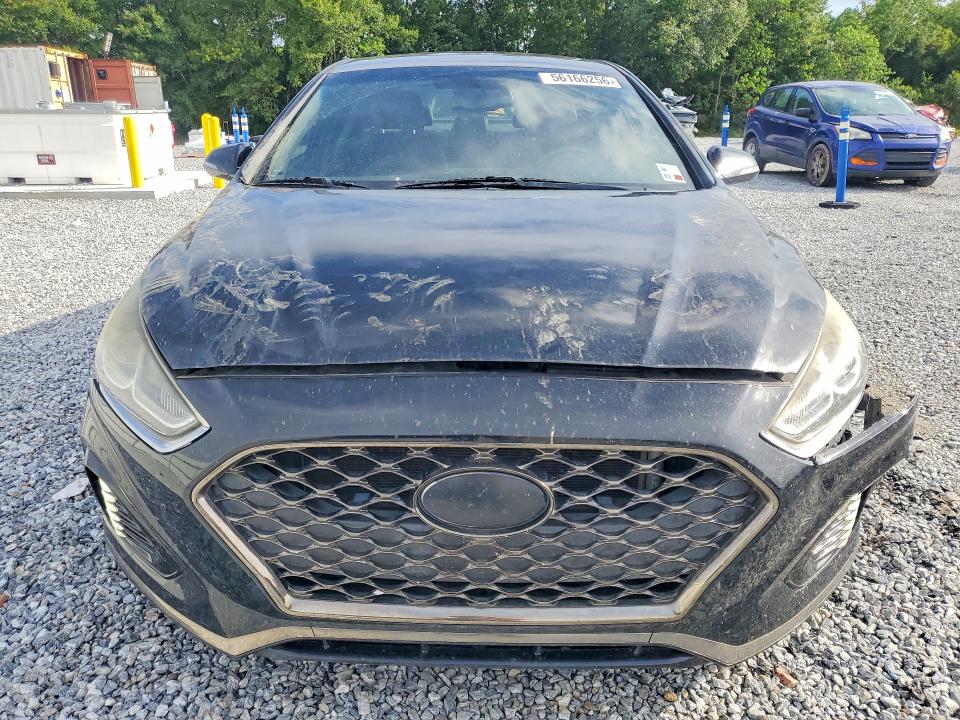 56166256 :رقم المزاد ، 5NPE34AF0JH704968 vin ، 2018 Hyundai Sonata مزاد بيع