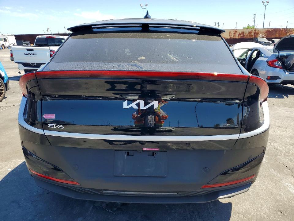 57581346 :رقم المزاد ، 5XYC34JA6SG009558 vin ، 2025 Kia Ev6 مزاد بيع