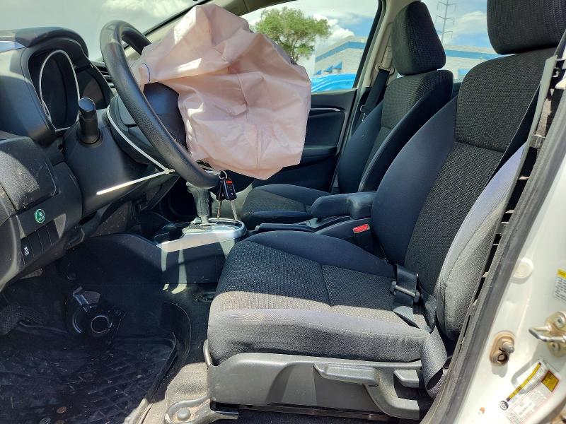 2015 Honda Fit მანქანა იყიდება აუქციონზე, vin: 3HGGK5H51FM734868, აუქციონის ნომერი: 57714846