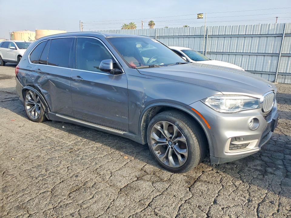 54883746 :رقم المزاد ، 5UXKT0C52J0W04088 vin ، 2018 Bmw X5 مزاد بيع