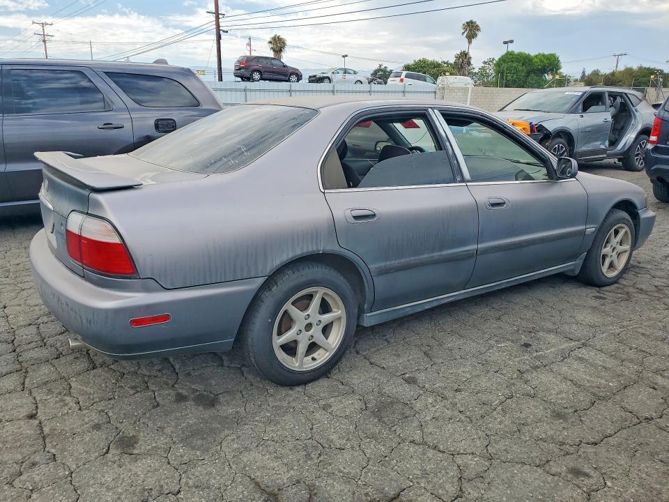 Продажа на аукционе авто 1996 Honda Accord, vin: 1HGCD563XTA232752, номер лота: 58421296