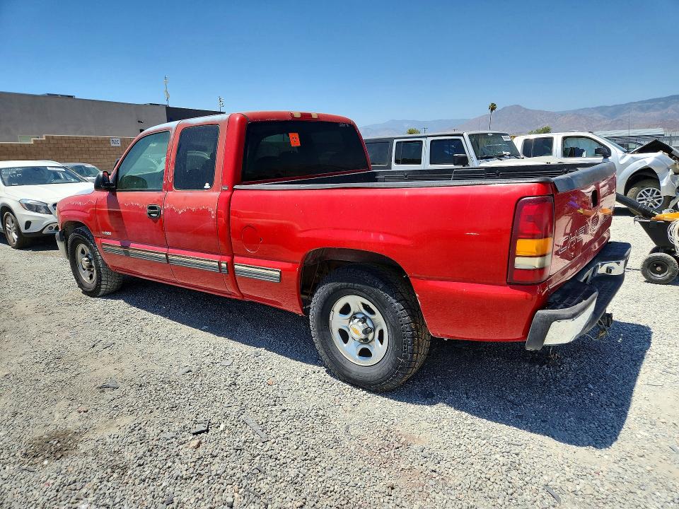 Продаж на аукціоні авто 2002 Chevrolet Silverado, vin: 2GCEC19TX21142945, номер лоту: 56692466