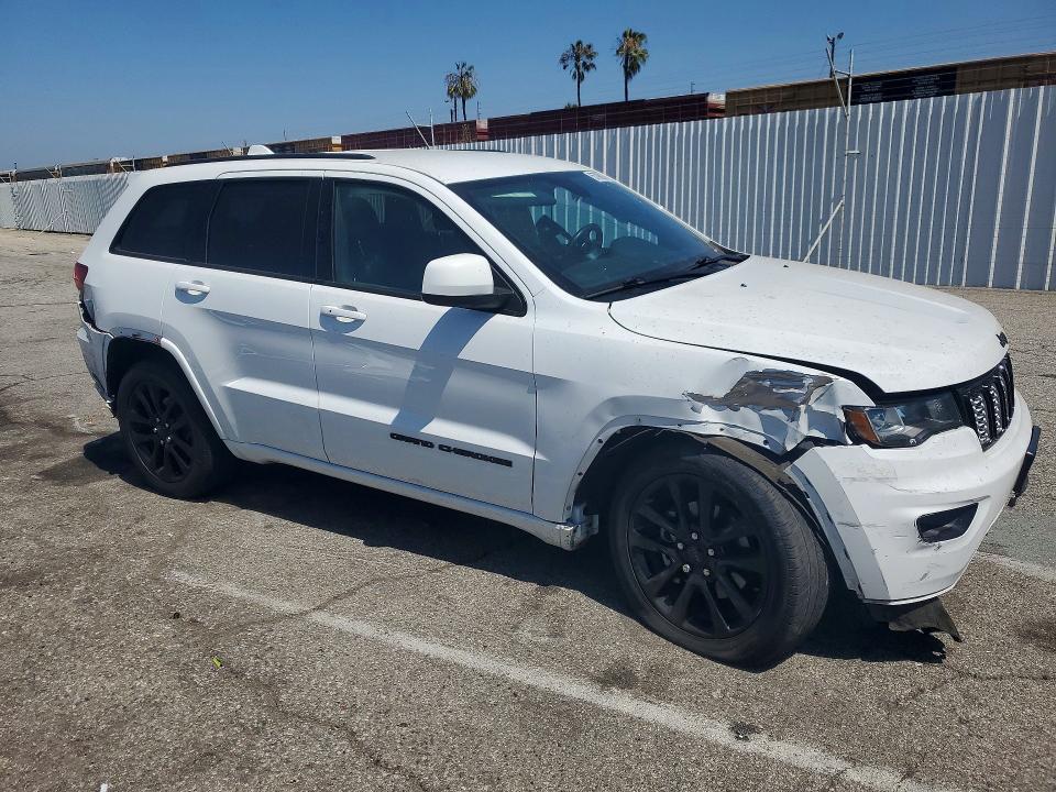 55796066 :رقم المزاد ، 1C4RJEAGXHC953046 vin ، 2017 Jeep Grand Cherokee مزاد بيع