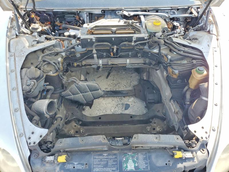 58624436 :رقم المزاد ، SCBCR63W44C022354 vin ، 2004 Bentley Continental مزاد بيع