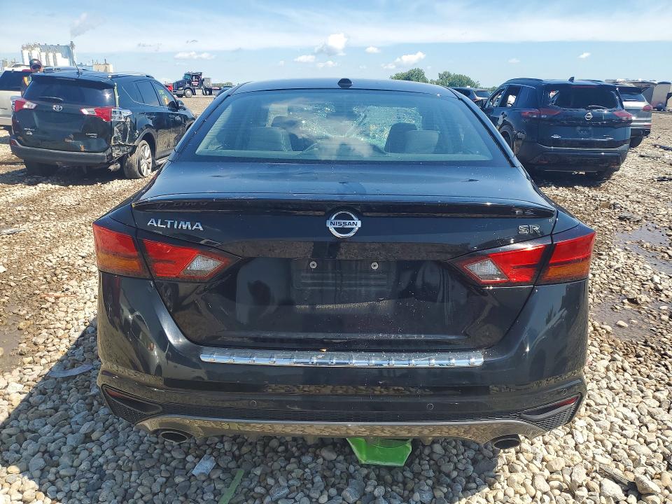 58727766 :رقم المزاد ، 1N4BL4CV3MN326310 vin ، 2021 Nissan Altima مزاد بيع