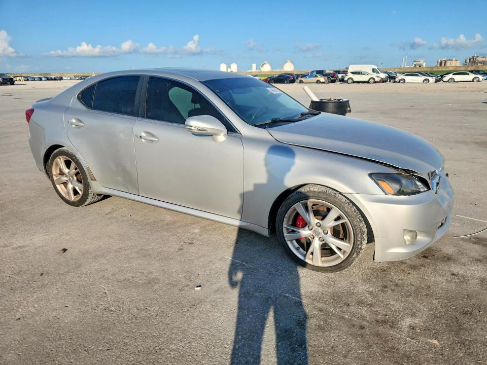 59004116 :رقم المزاد ، JTHBF5C2XA5123700 vin ، 2010 Lexus Is مزاد بيع