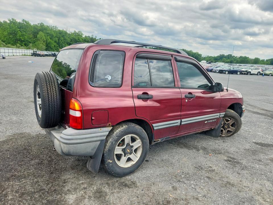 56691606 :رقم المزاد ، 2CNBJ13C526943654 vin ، 2002 Chevrolet Tracker مزاد بيع