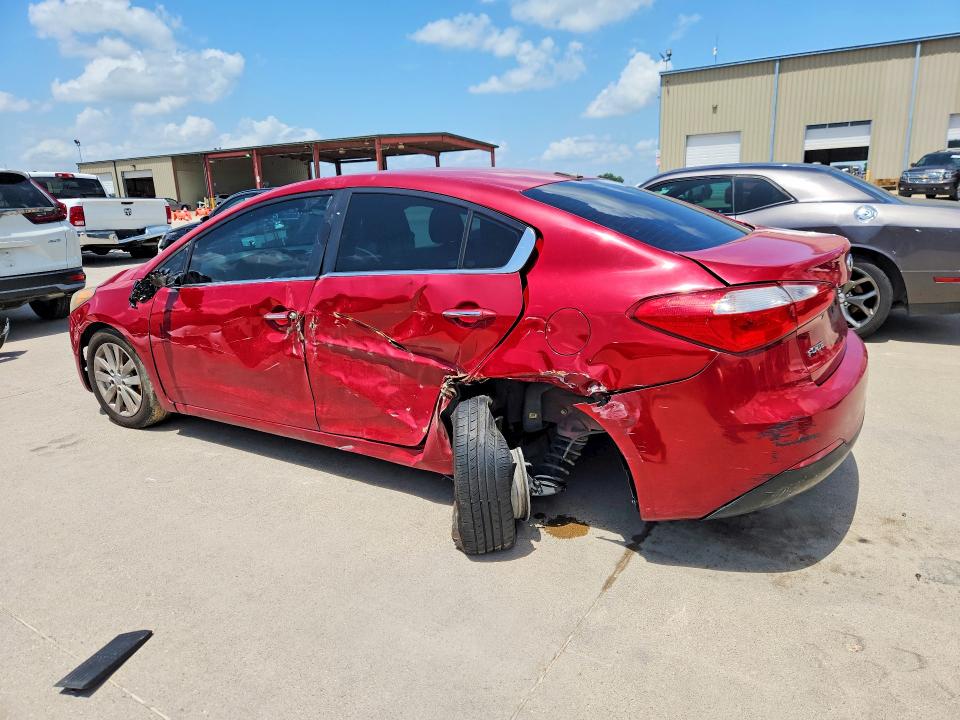 2015 Kia Forte მანქანა იყიდება აუქციონზე, vin: KNAFX4A85F5369382, აუქციონის ნომერი: 56653586