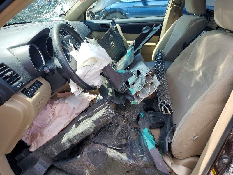 Продажа на аукционе авто 2012 Toyota Highlander, vin: 5TDBK3EH6CS116470, номер лота: 57460346