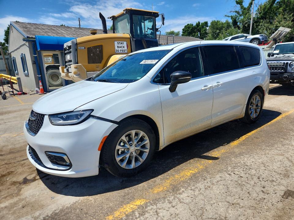 Aukcja sprzedaży 2026 Chrysler Pacifica, vin: 2C4RC1GG8TR176313, numer aukcji: 57498836