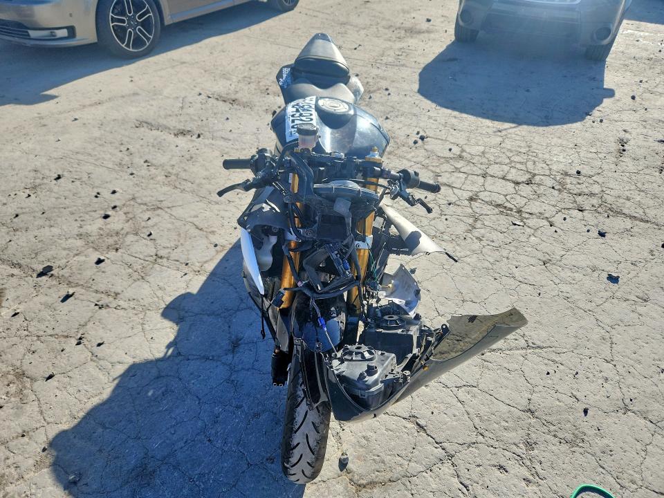 2010 Yamaha Yzfr6 მანქანა იყიდება აუქციონზე, vin: JYARJ16E8AA020470, აუქციონის ნომერი: 56464926