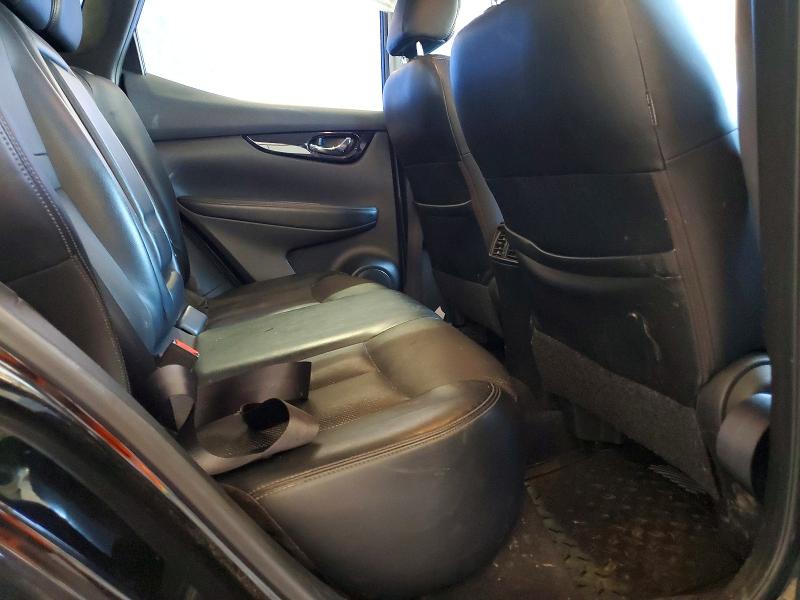 54829056 :رقم المزاد ، JN1BJ1CR7JW293726 vin ، 2018 Nissan Rogue Sport مزاد بيع