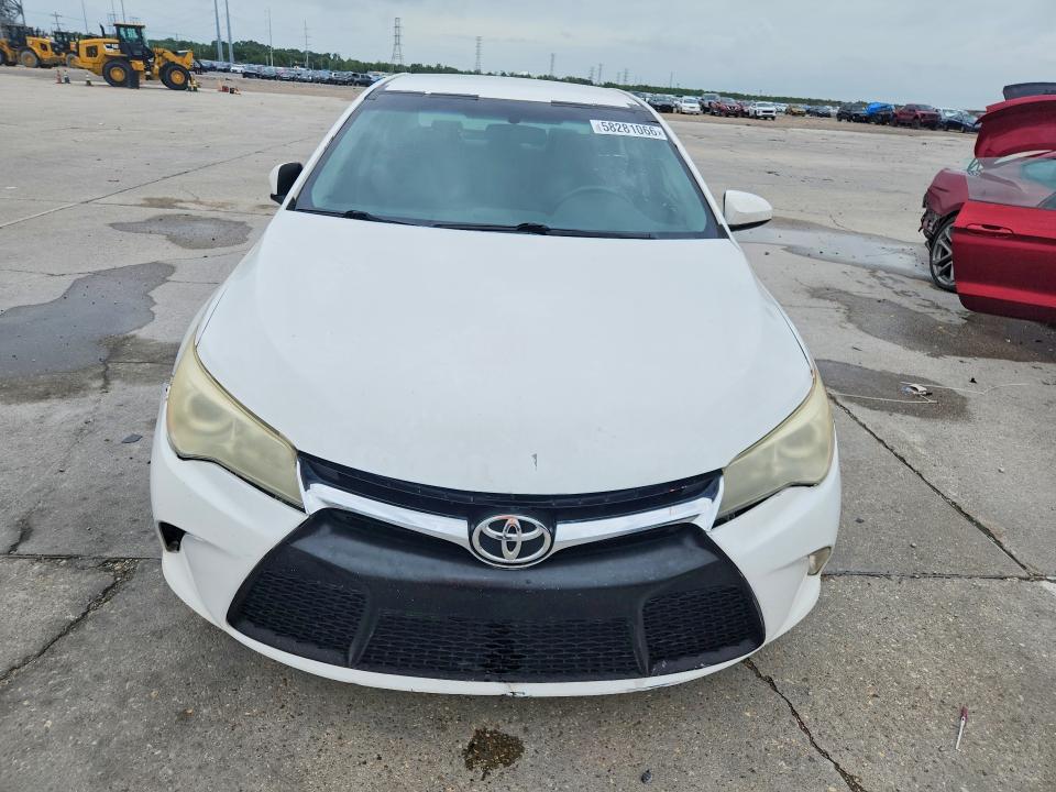 2015 Toyota Camry მანქანა იყიდება აუქციონზე, vin: 4T1BF1FK2FU064219, აუქციონის ნომერი: 58281066