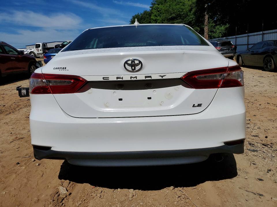 2019 Toyota Camry მანქანა იყიდება აუქციონზე, vin: 4T1B11HK9KU818867, აუქციონის ნომერი: 58392236