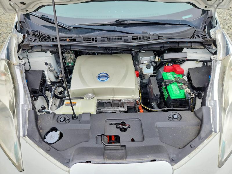 58321726 :رقم المزاد ، 1N4AZ0CP4GC301971 vin ، 2016 Nissan Leaf مزاد بيع