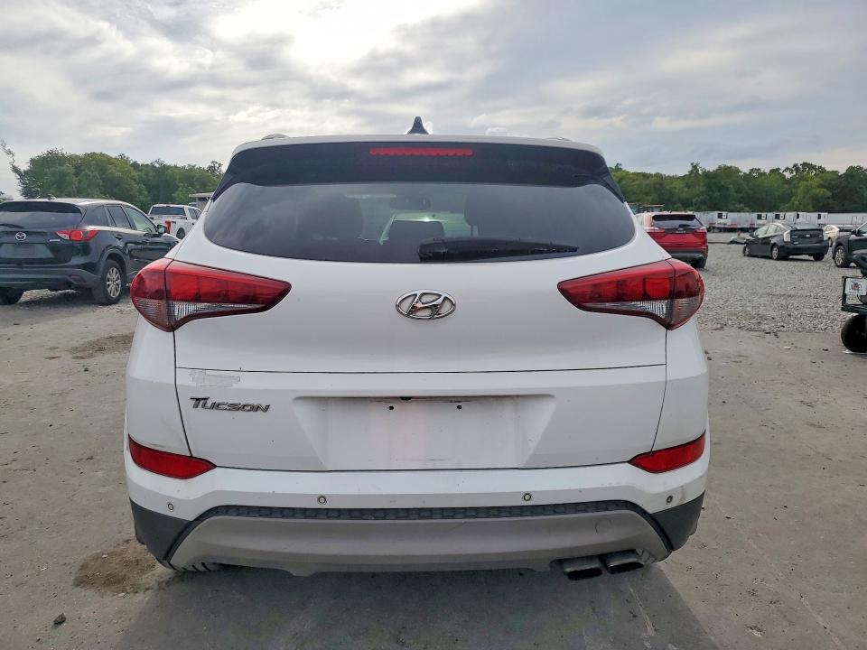 Продаж на аукціоні авто 2018 Hyundai Tucson, vin: KM8J33A27JU670065, номер лоту: 56350456