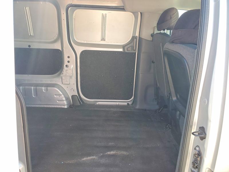 2015 Nissan Nv200 მანქანა იყიდება აუქციონზე, vin: 3N6CM0KN3FK707070, აუქციონის ნომერი: 55783016
