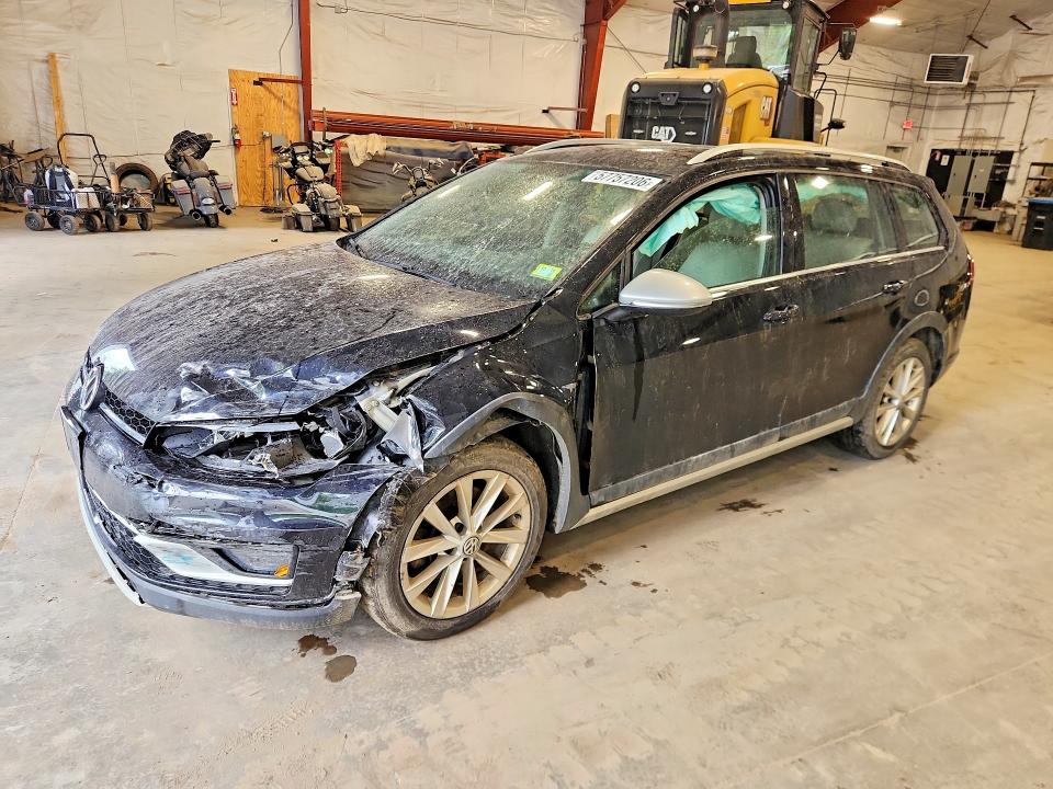 Auction sale of the 2017 Volkswagen Golf Alltrack, vin: 3VWM17AU3HM534530, lot number: 57757206