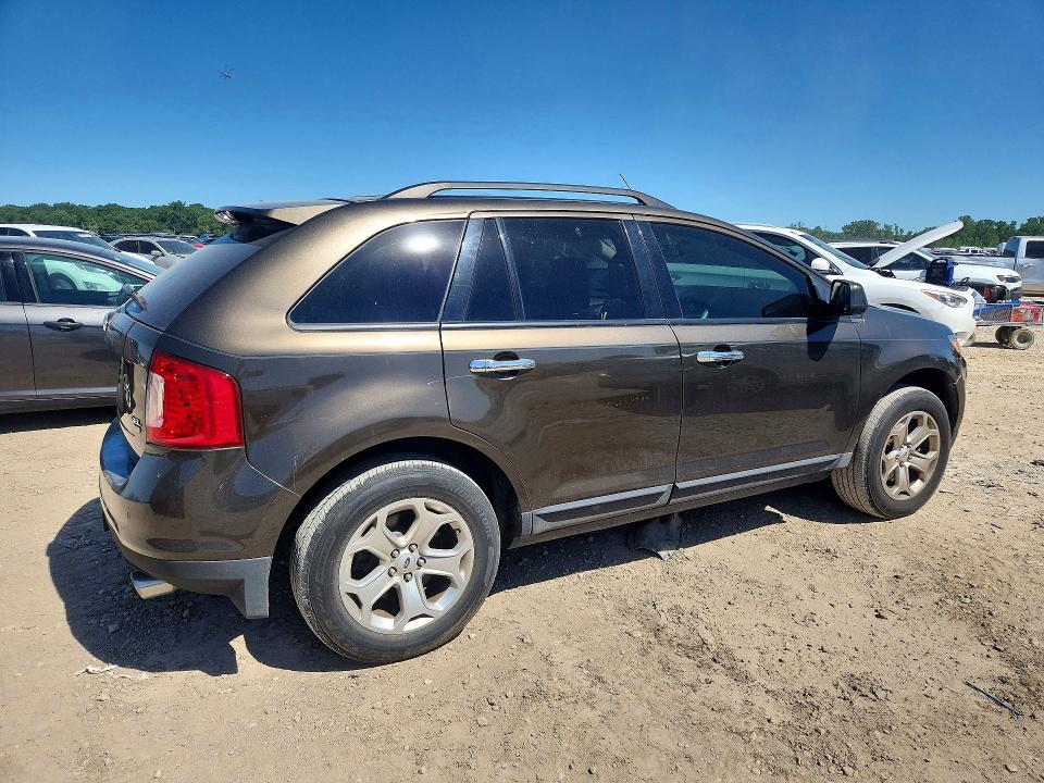 57126266 :رقم المزاد ، 2FMDK4JC4BBA66348 vin ، 2011 Ford Edge مزاد بيع